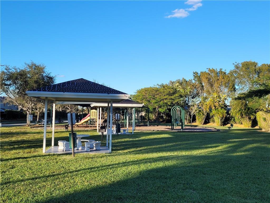 4723 Southwest 14th Street Deerfield Beach, FL 33442 - Photo 24 of 28 43