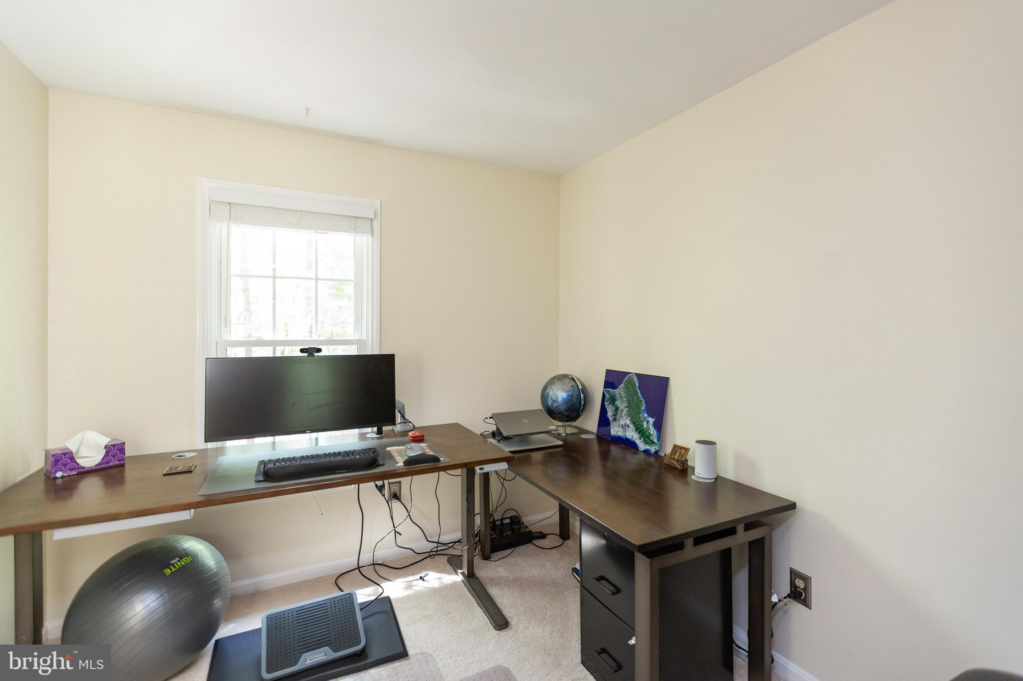 2431 Alsop Court Reston, VA 20191 - Photo 24 of 34 Third Bedroom Currently Used as Office