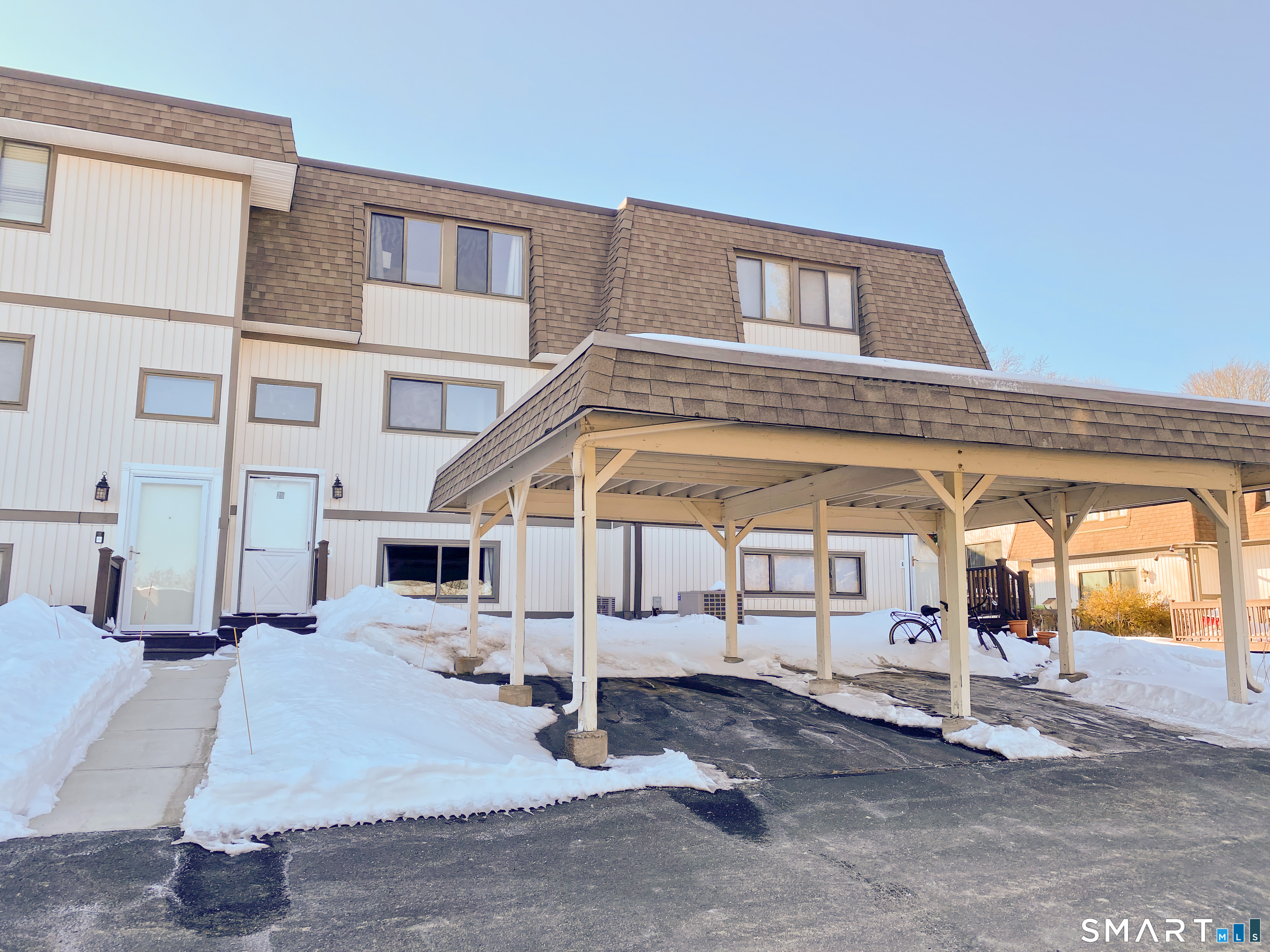 29 Salmon Run, Unit 29 Suffield, CT 06078 - Photo 21 of 23