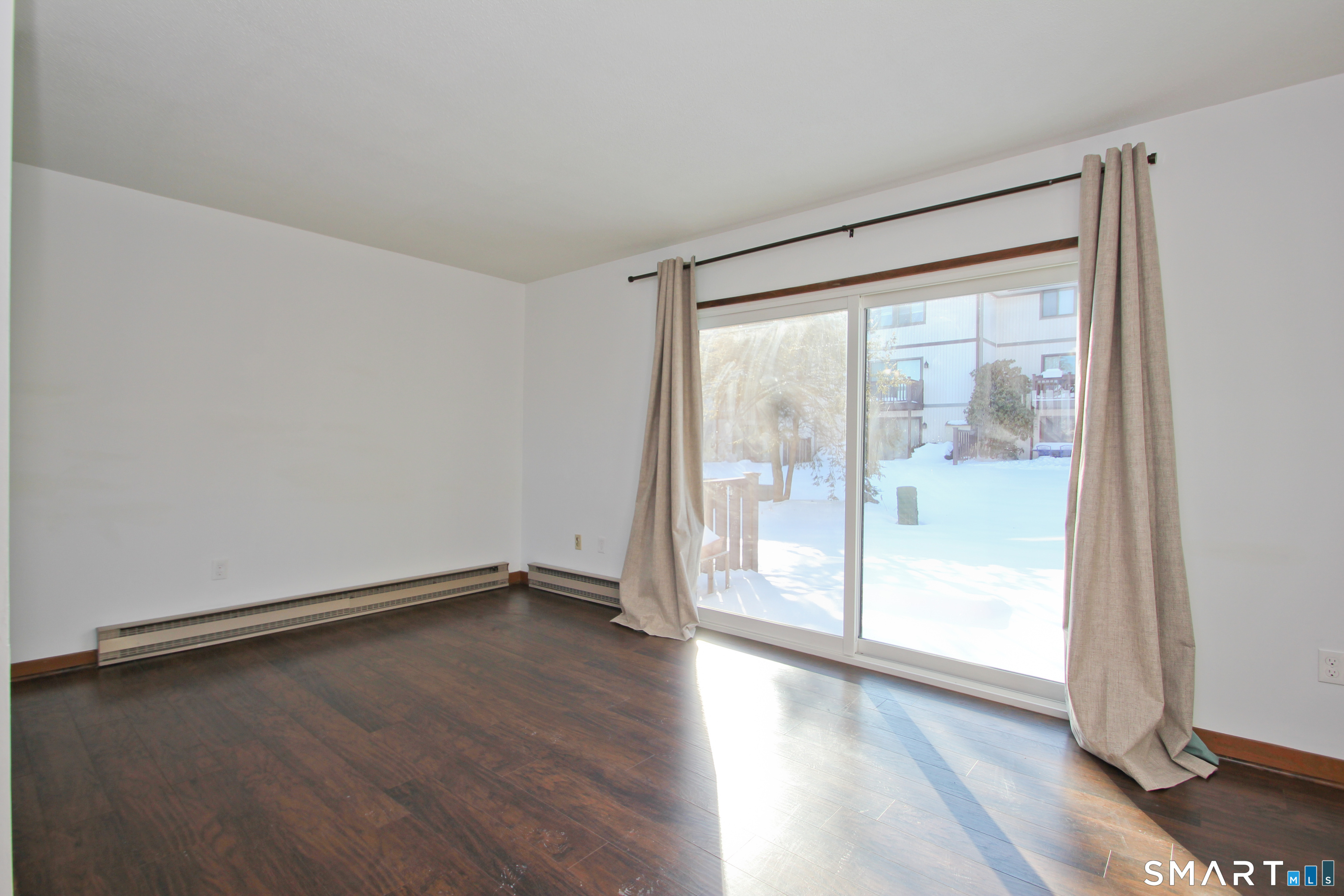 29 Salmon Run, Unit 29 Suffield, CT 06078 - Photo 5 of 23