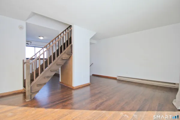 $2,000 | 29 Salmon Run, Unit 29, Suffield, CT 06078