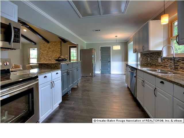 12816 Country Ridge Avenue Baton Rouge, LA 70816 - Photo 2 of 24