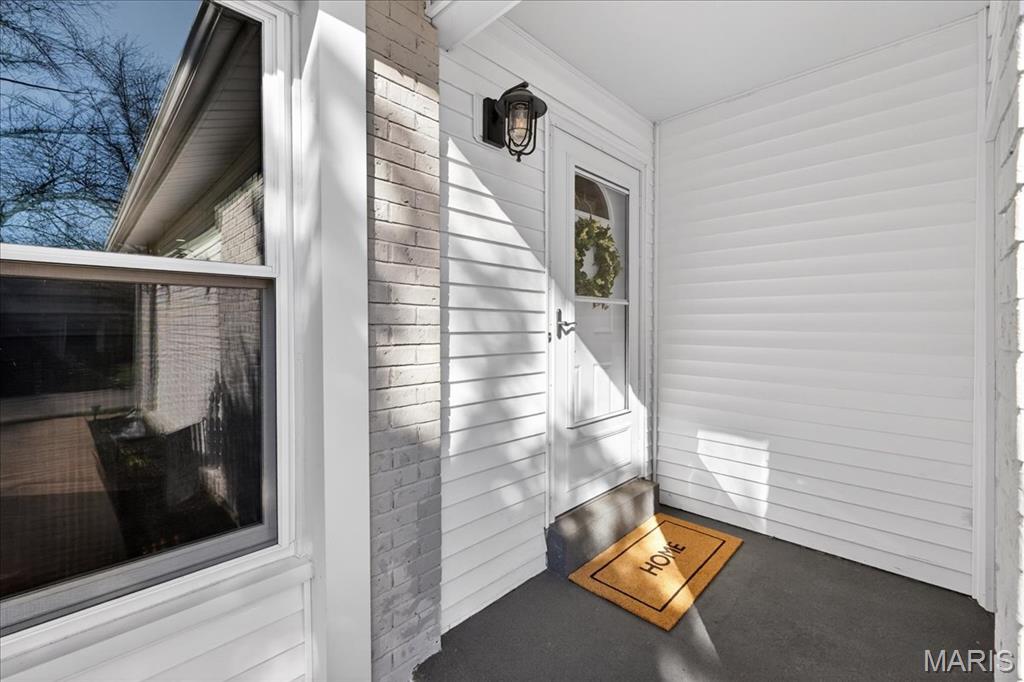 365 Palermo Drive Ballwin, MO 63021 - Photo 3 of 35