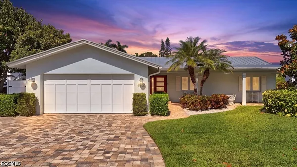 $8,000 | 1590 Sandpiper Street, Naples, FL 34102