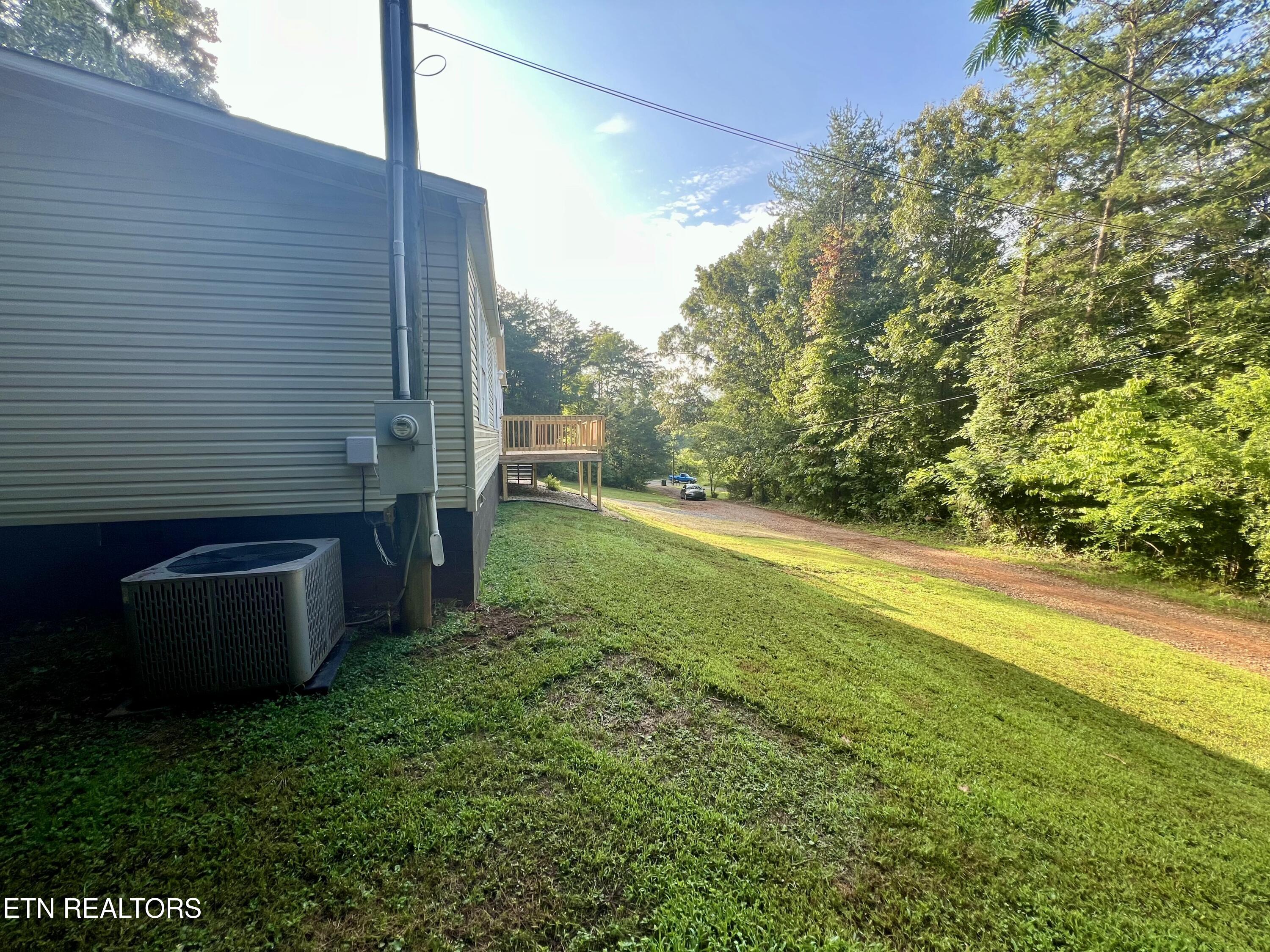 126 Sheppard Road Sweetwater, TN 37874 - Photo 12 of 42 IMG_2522