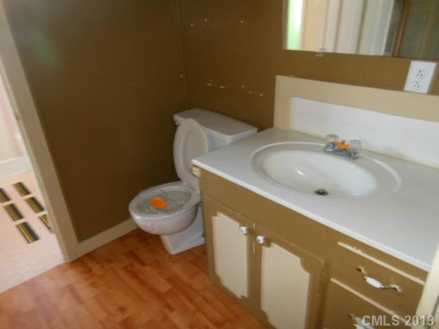 3517 Linwood Road Gastonia, NC 28052 - Photo 11 of 13 Gallery Image 11
