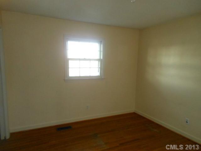 3517 Linwood Road Gastonia, NC 28052 - Photo 10 of 13 Gallery Image 10