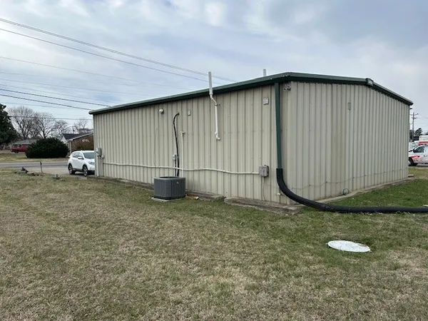 $130,000 | 181 State Line Road, Oak Grove, KY 42262