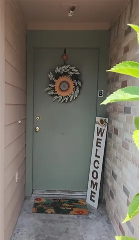 $150,000 | 2071 Country Village Boulevard, Unit B, Humble, TX 77338