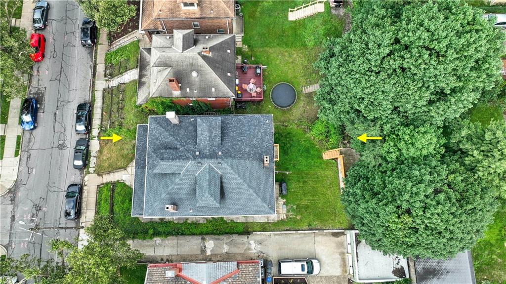 1436 Davis Avenue Pittsburgh, PA 15212 - Photo 28 of 29 an aerial view of a house with a garden
