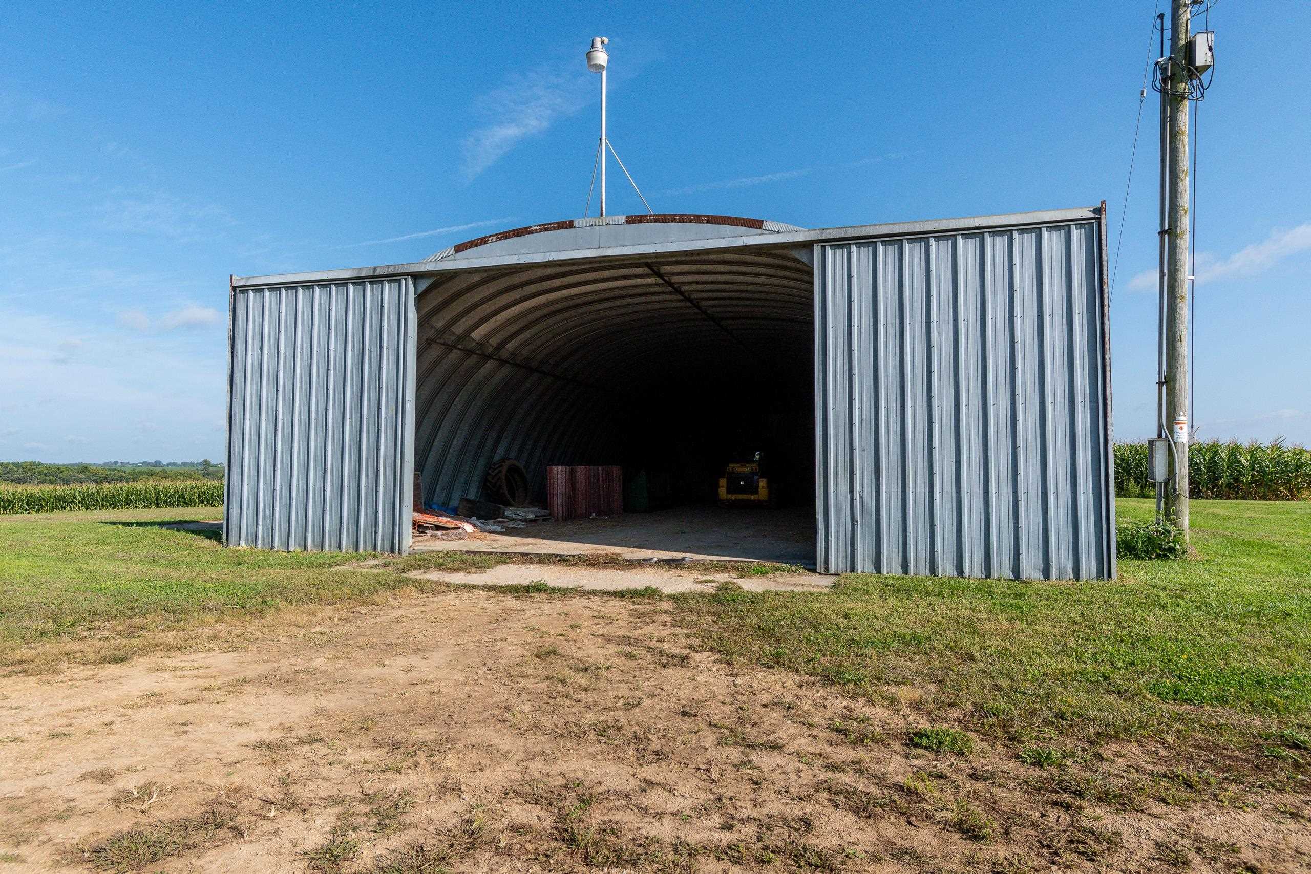 2542 County Rd P Road Verona, WI 53593 - Photo 34 of 89