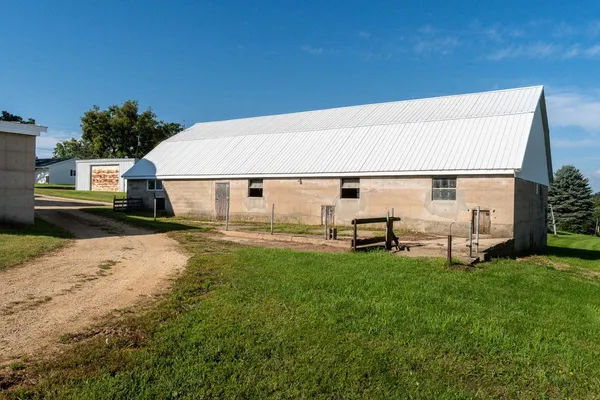 $1,775,000 | 2542 County Rd P Road, Verona, WI 53593