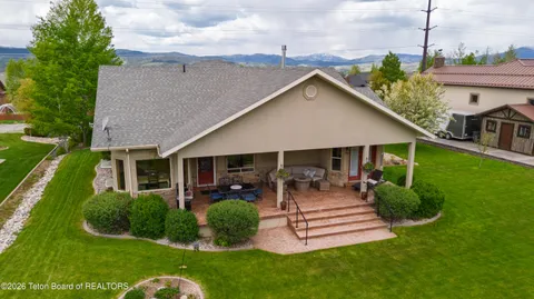 $799,000 | 425 Country Club Way, Thayne, WY 83127