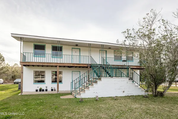 $850 | 8429 Highway 613, Unit 3, Moss Point, MS 39562