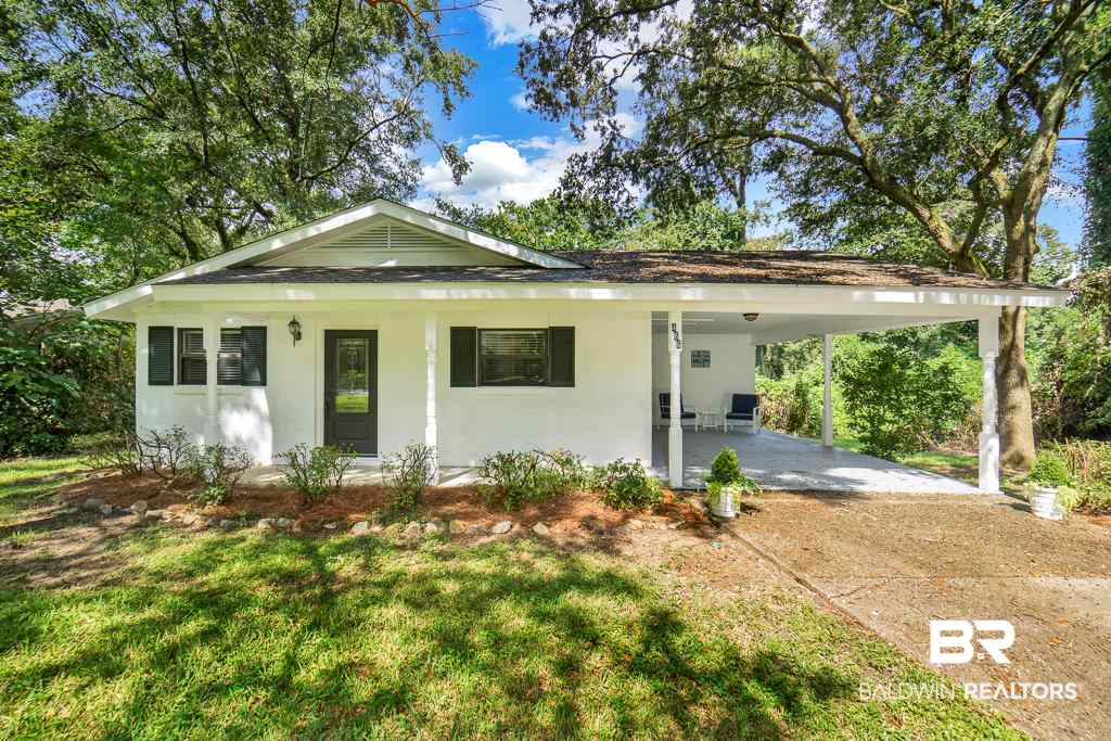466 Pomelo Street Fairhope, AL 36532 - Photo 1 of 22
