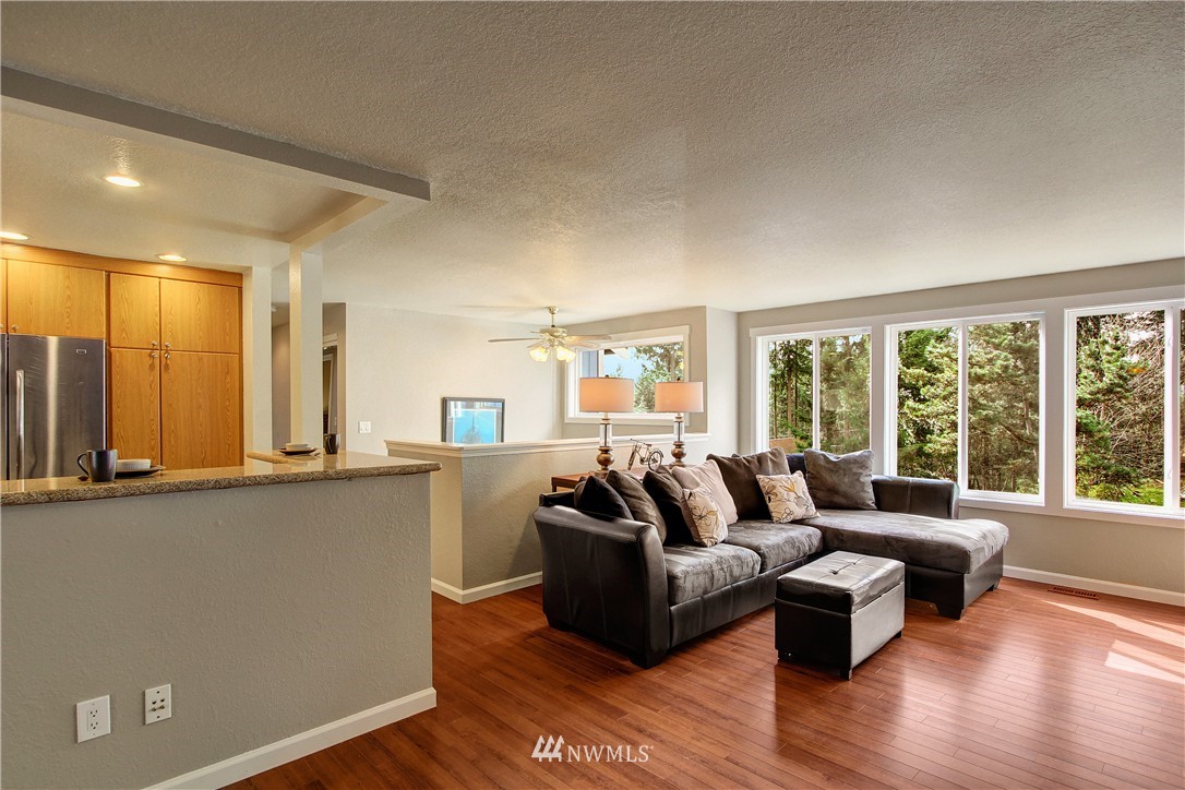 20915 28th Avenue Southeast Bothell, WA 98021 - Photo 6 of 20