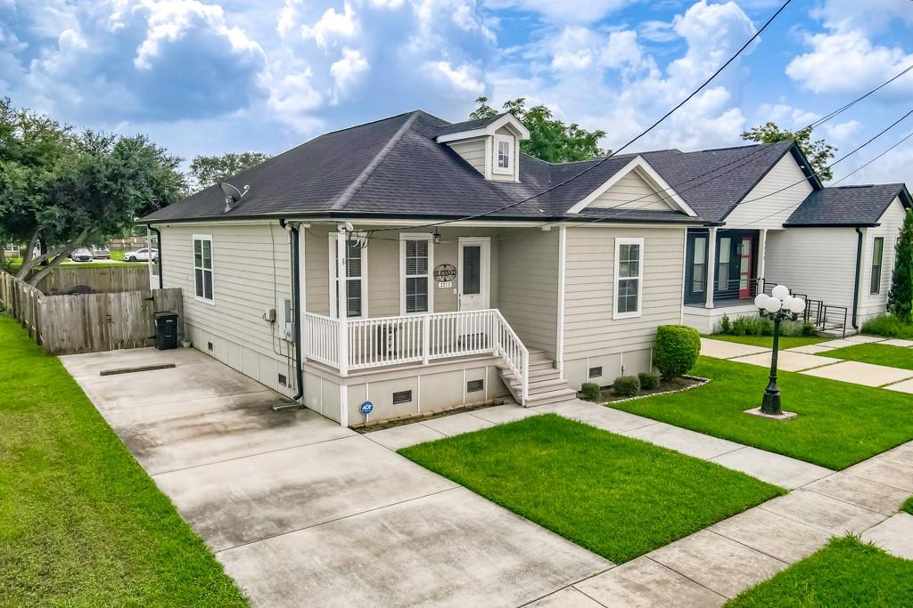2217 Angela Street Arabi, LA 70032 - Photo 22 of 26