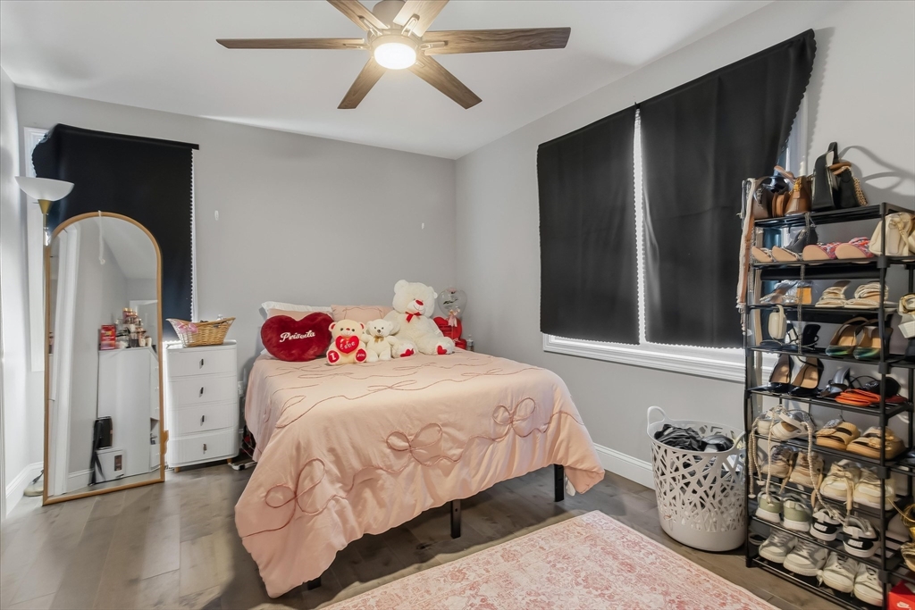 35 Shaw Street Lowell, MA 01851 - Photo 12 of 34