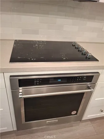 a close view of stove top oven