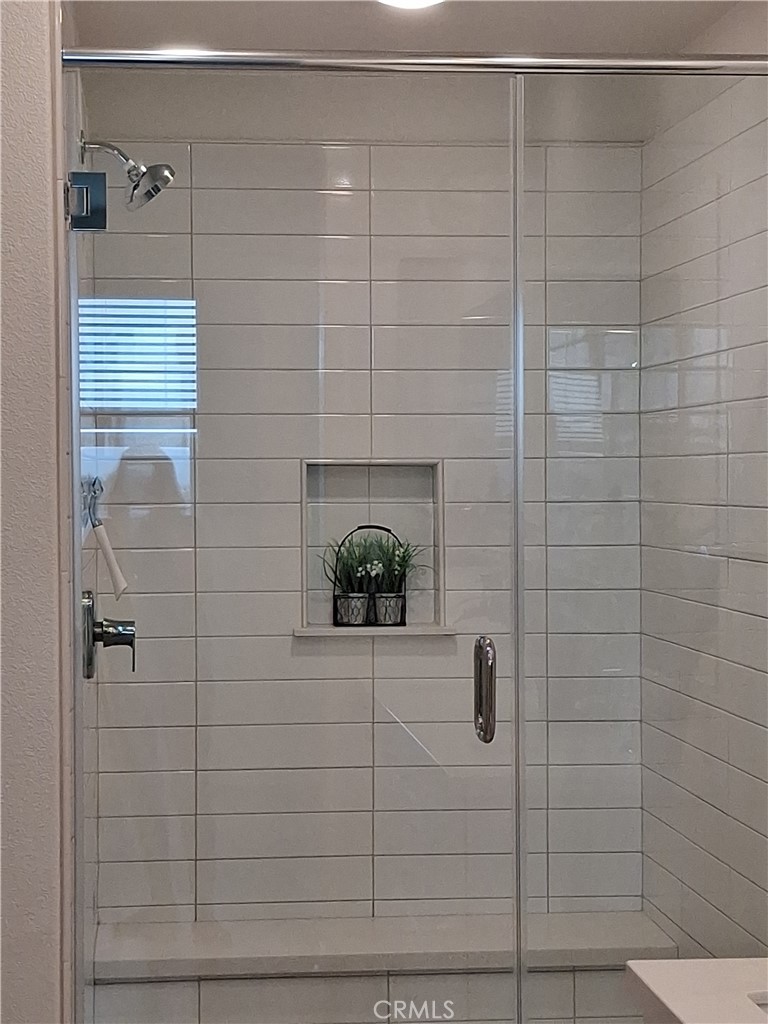 10776 Telegraph Road Ventura, CA 93004 - Photo 23 of 36 Master Shower