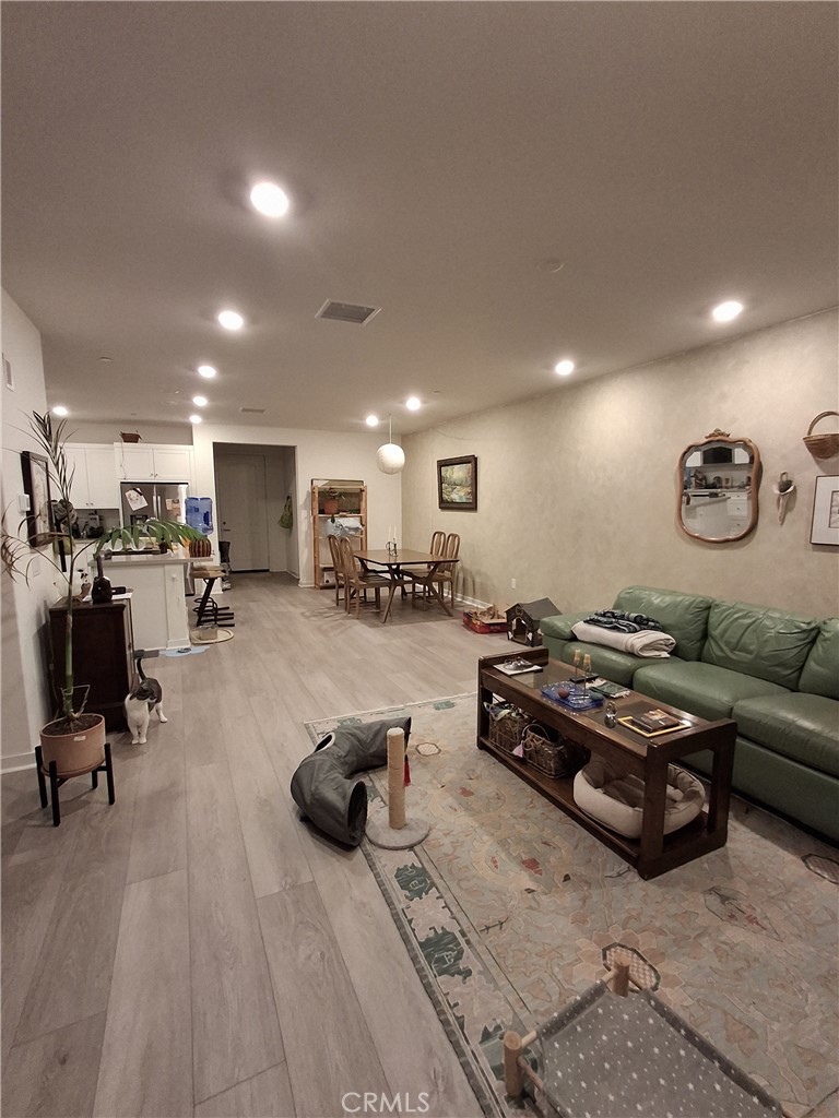 10776 Telegraph Road Ventura, CA 93004 - Photo 7 of 30 Great Room with
Furnishings