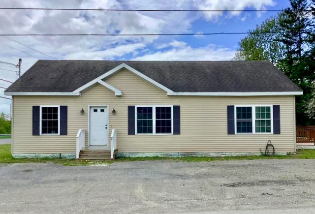 $229,900 | 2 Higgins Road, Presque Isle, ME 04769