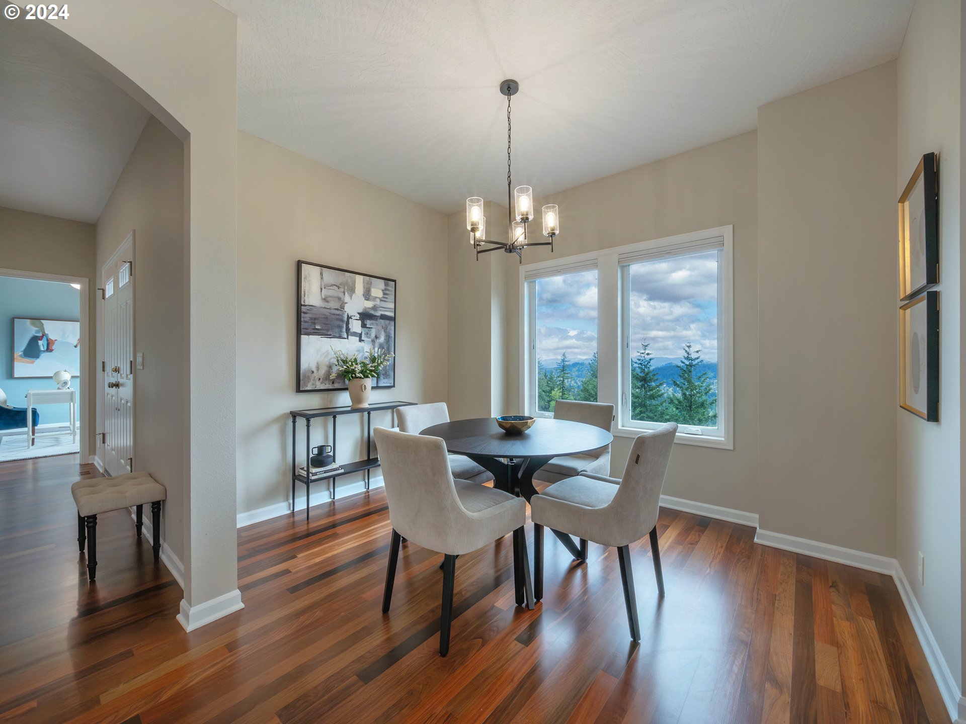 790 Pine View Court Eugene, OR 97405 - Photo 9 of 47