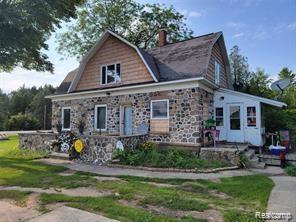 2325 Mertz Road Caro, MI 48723 - Photo 8 of 12