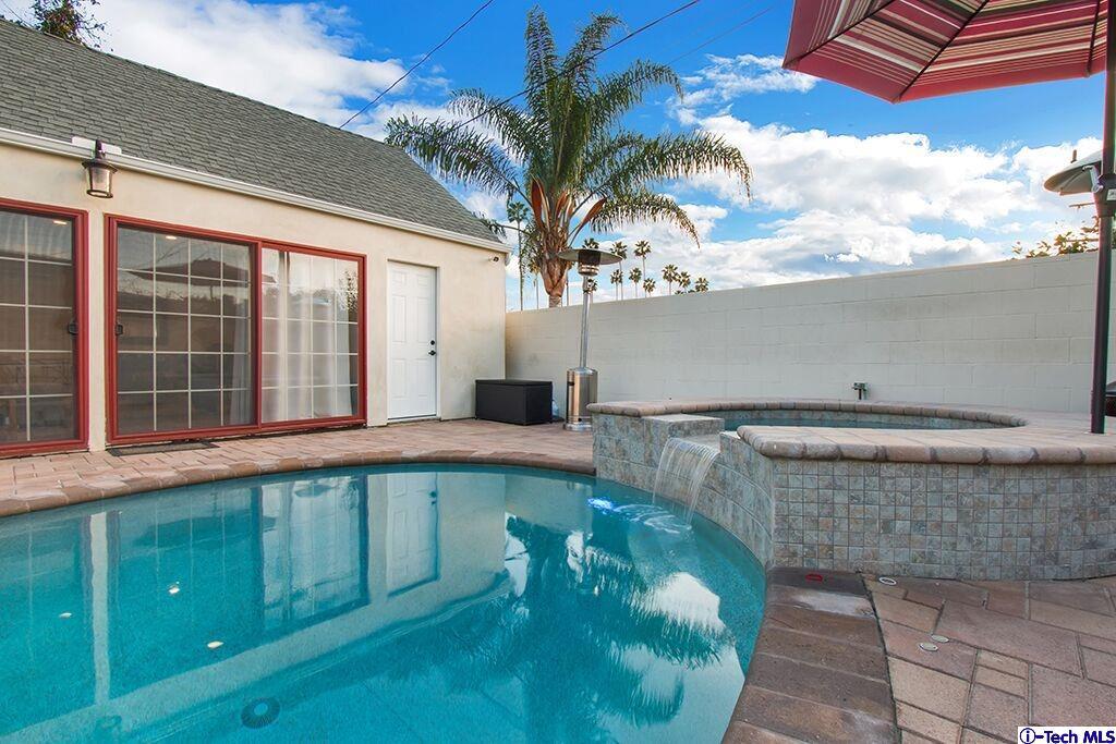 1710 West Kenneth Road Glendale, CA 91201 - Photo 24 of 26 Gallery Image 24