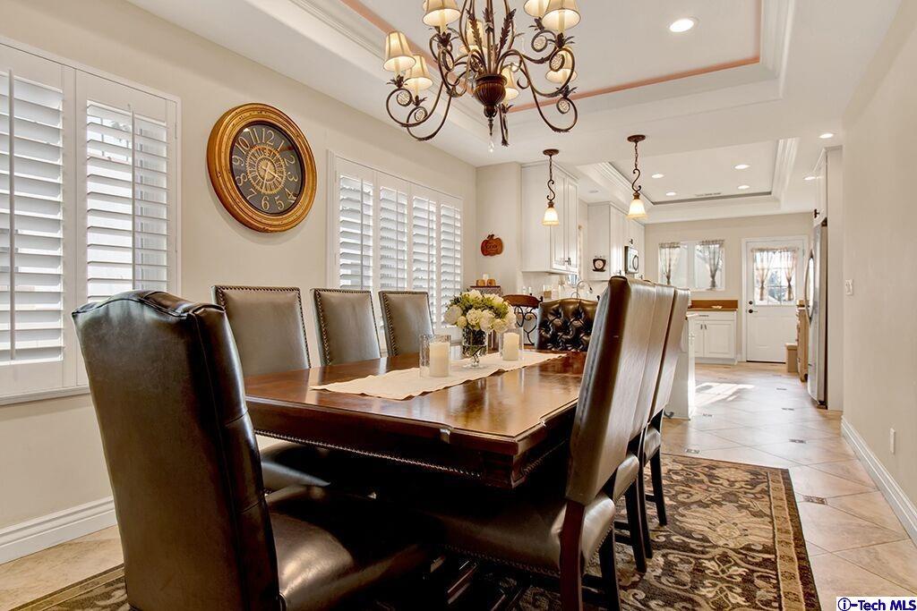 1710 West Kenneth Road Glendale, CA 91201 - Photo 6 of 26 Gallery Image 6