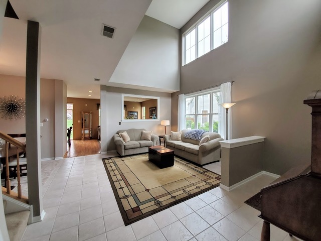 248 Grand Ridge Road, Unit 248 St. Charles, IL 60175 - Photo 4 of 33