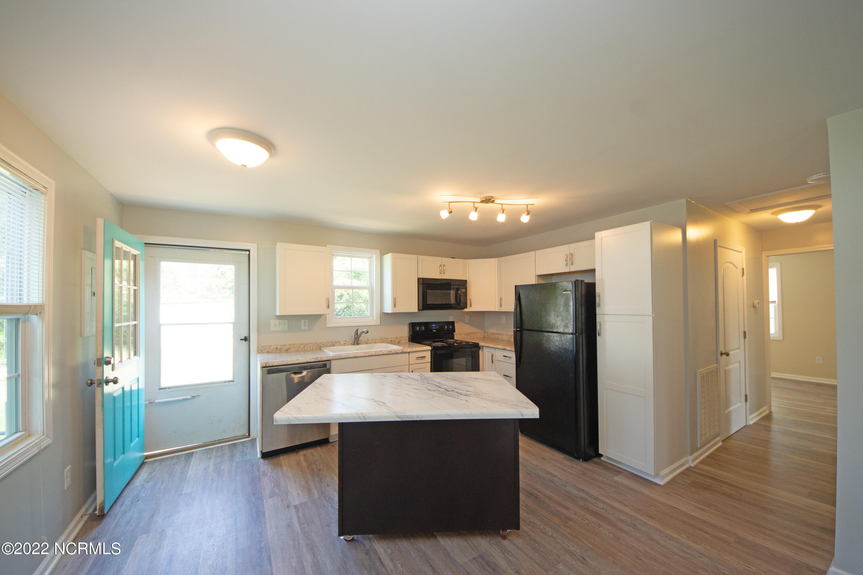 214 Kenneth Boulevard Havelock, NC 28532 - Photo 15 of 35 DSC05698 - Copy