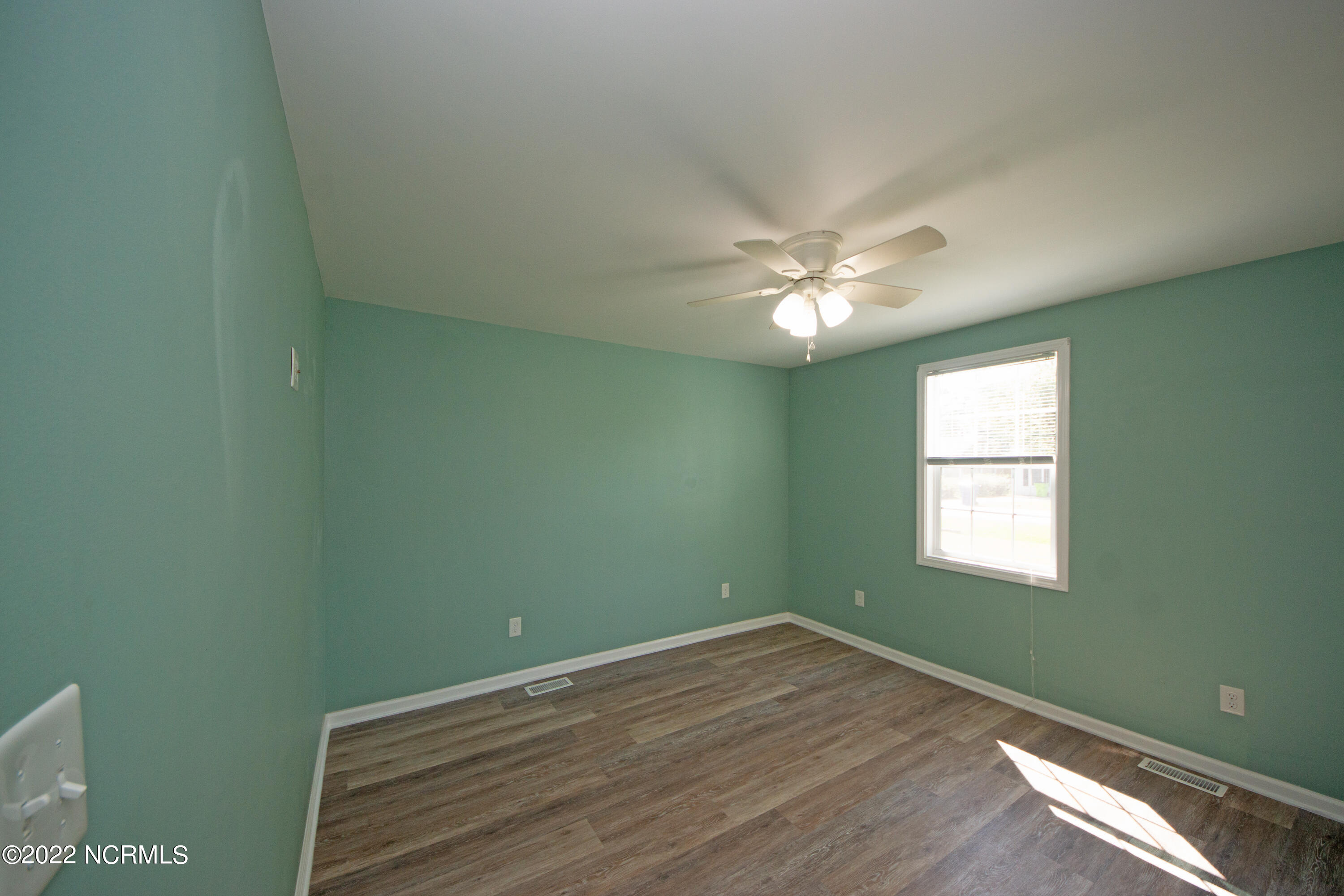 214 Kenneth Boulevard Havelock, NC 28532 - Photo 22 of 35 DSC05705 - Copy