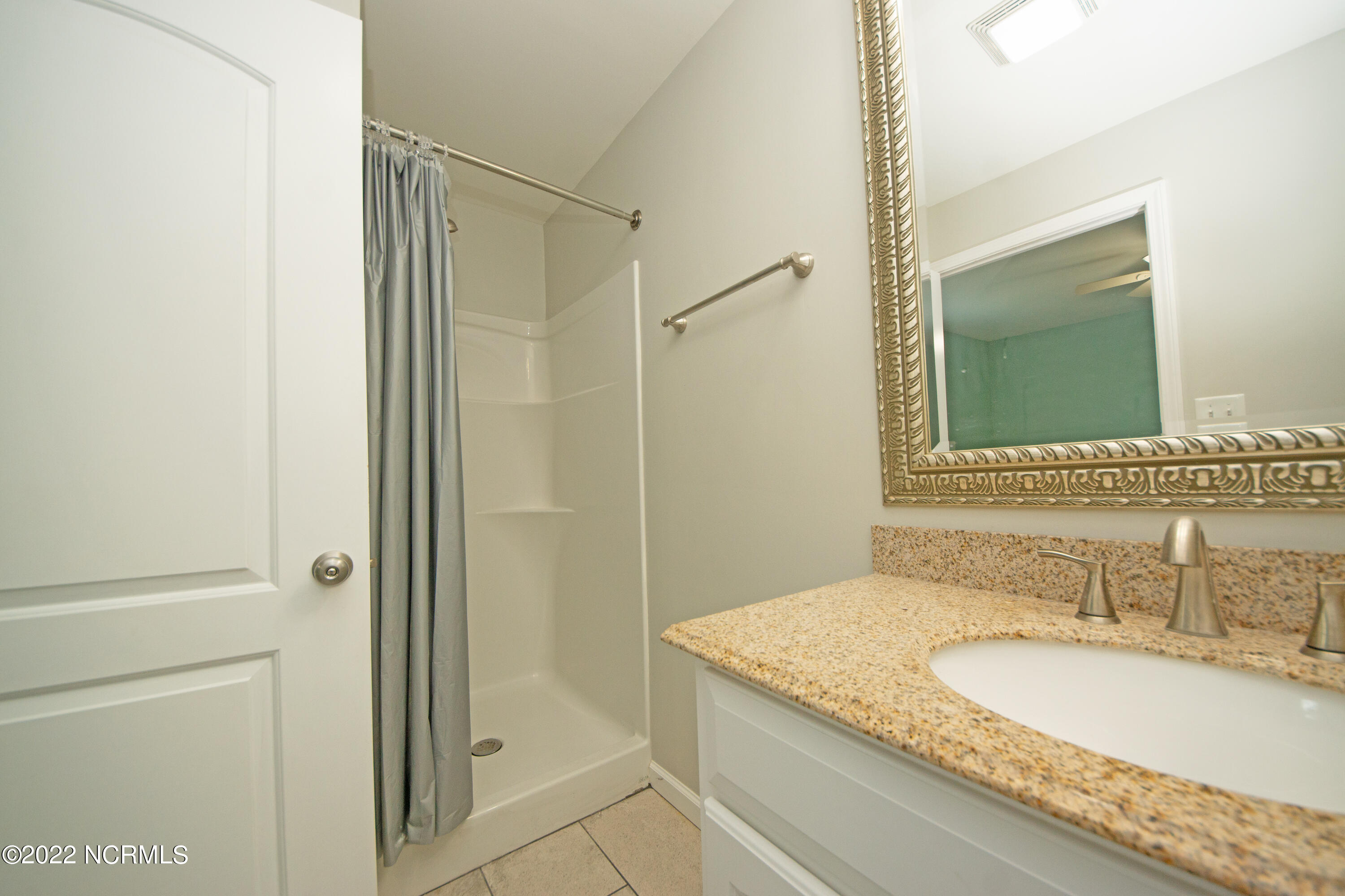 214 Kenneth Boulevard Havelock, NC 28532 - Photo 26 of 35 Master Bathroom