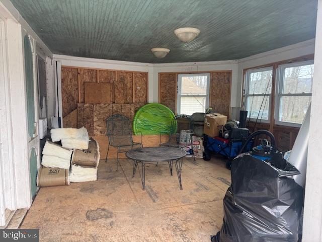 522 Mission Road Harpers Ferry, WV 25425 - Photo 4 of 14 a living room with furniture and a large window