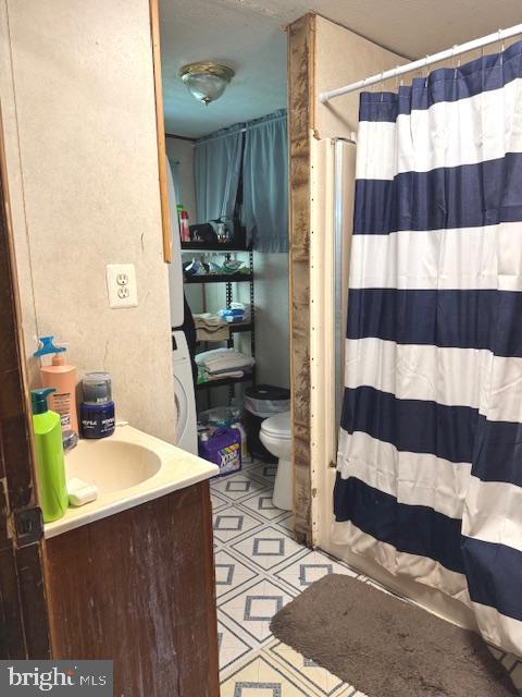 522 Mission Road Harpers Ferry, WV 25425 - Photo 7 of 14 a bathroom with a sink a toilet and shower