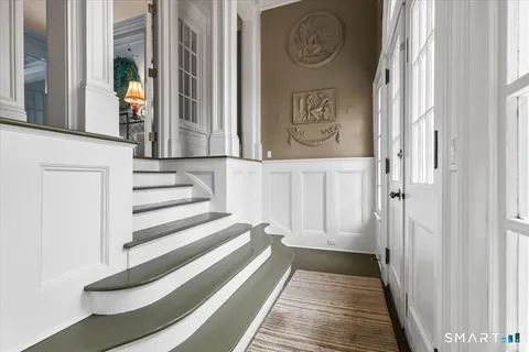 a view of a entryway