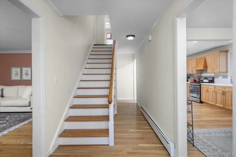 $879,000 | 125 Travers Avenue, Mamaroneck, NY 10543