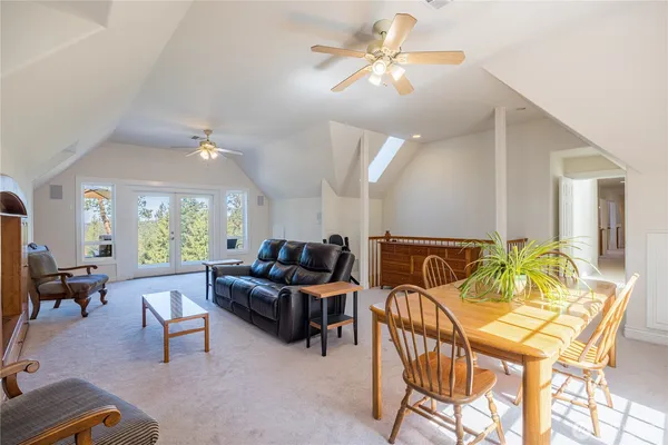 $1,799,950 | 11 East Mindy Lane, Sequim, WA 98382