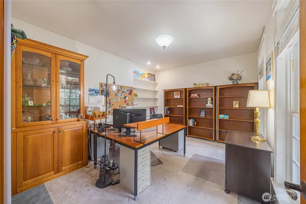 $1,799,950 | 11 East Mindy Lane, Sequim, WA 98382