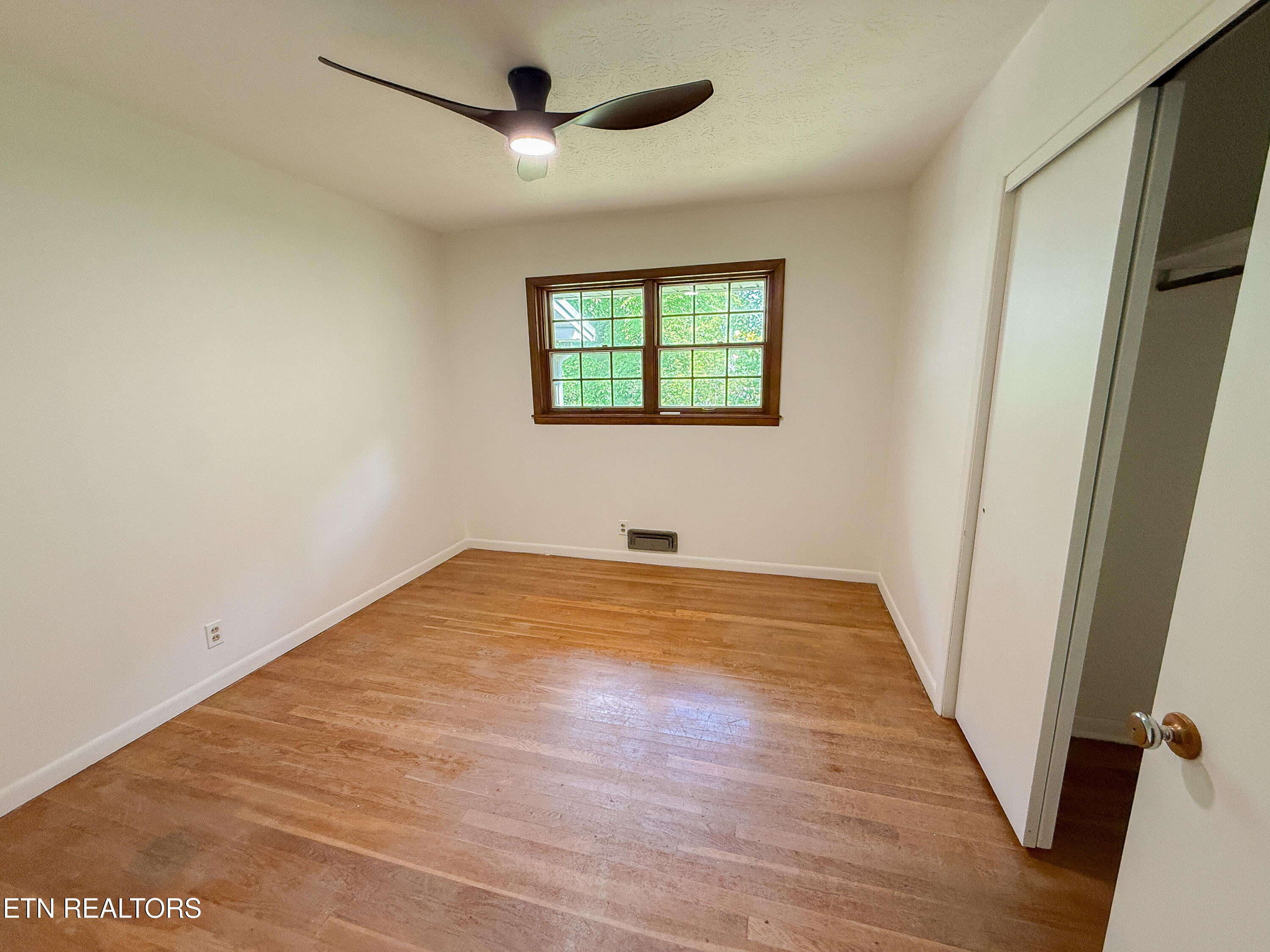 238 North Tulane Avenue Oak Ridge, TN 37830 - Photo 14 of 30 IMG_5317