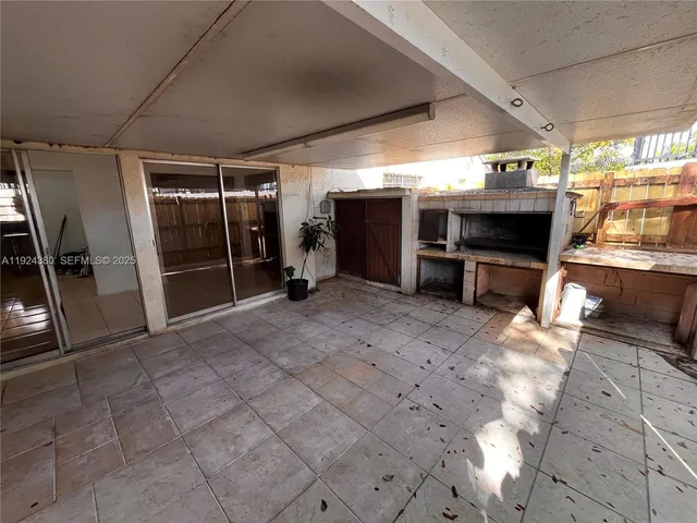 $2,100 | Ives Estates, Miami, FL 33179