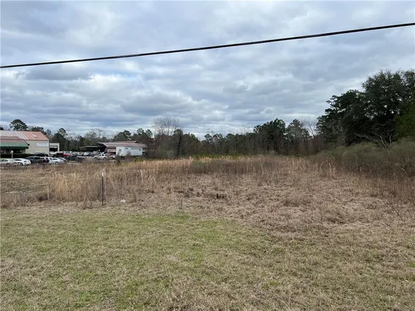 $299,000 | 4618 Hwy 28 Pineville La, Pineville, LA 71360
