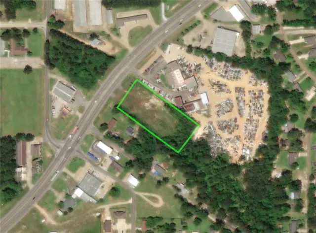 $299,000 | 4618 Hwy 28 Pineville La, Pineville, LA 71360