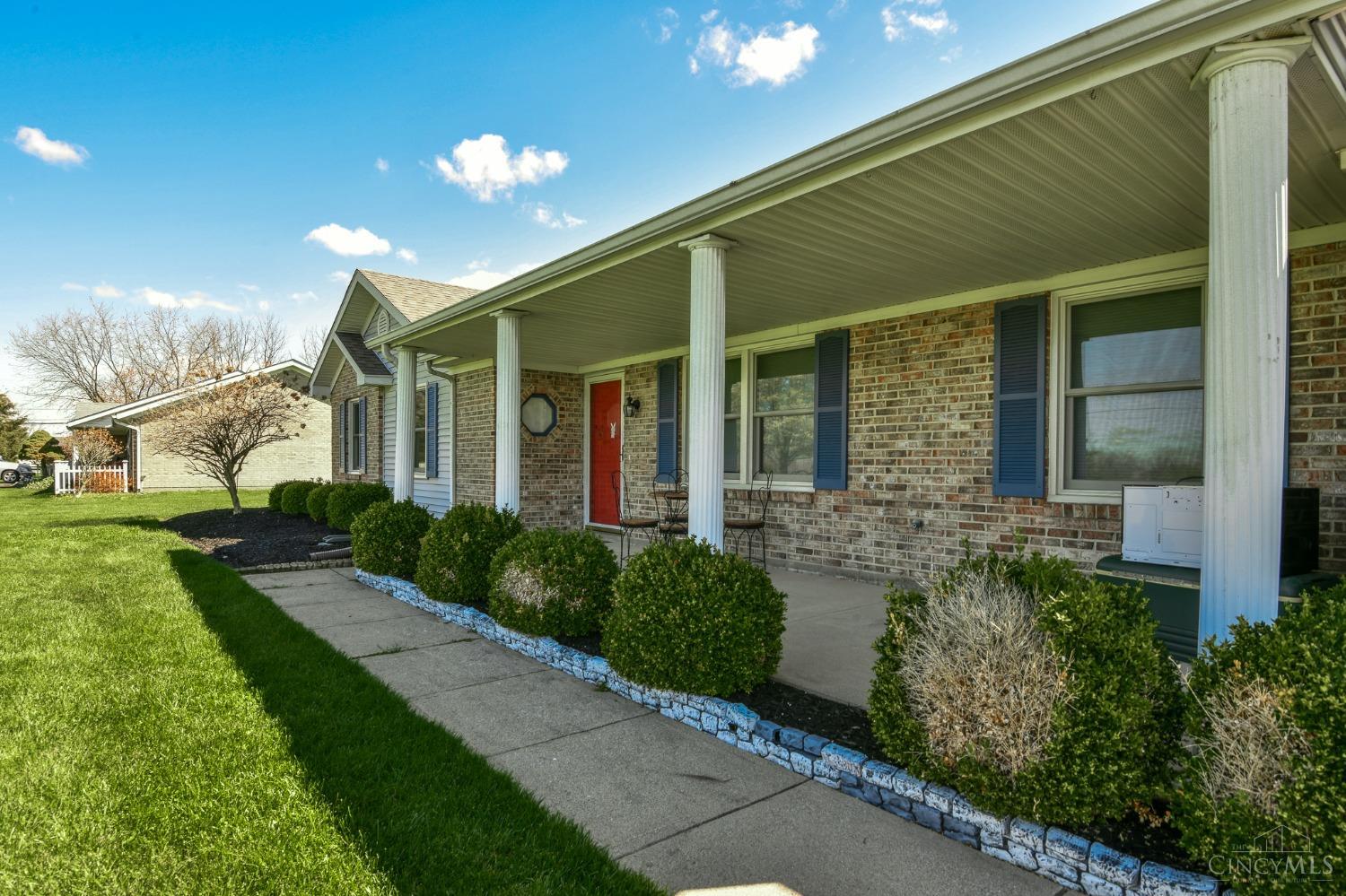 1094 Mitchell Road Wilmington, OH 45177 - Photo 4 of 41 Gallery Image 4