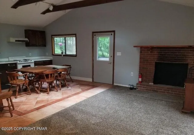 $1,700 | 170 Eagle Pass Road, Henryville, PA 18332