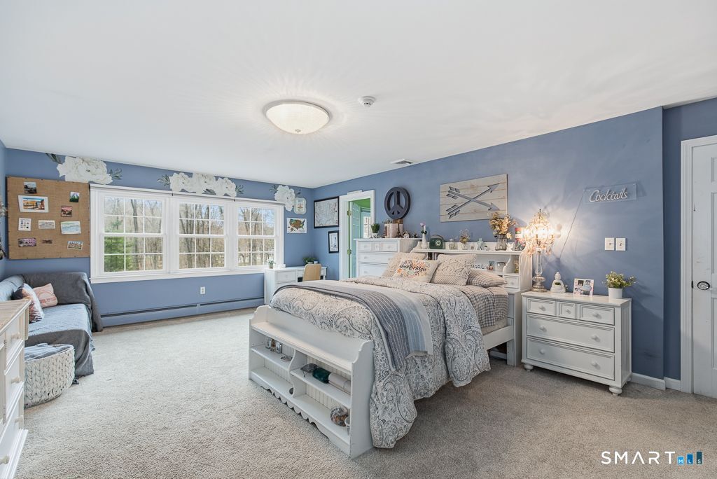 114 North Racebrook Road Woodbridge, CT 06525 - Photo 23 of 29