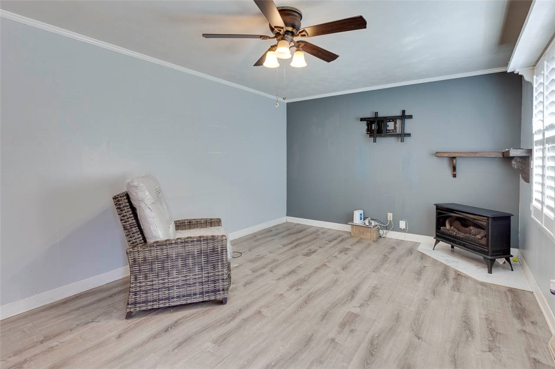 118 Iris Drive Easley, SC 29642 - Photo 7 of 34