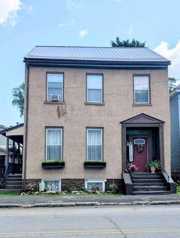 209 Main Street Alexandria, PA 16611 - Photo 1 of 22 Main View