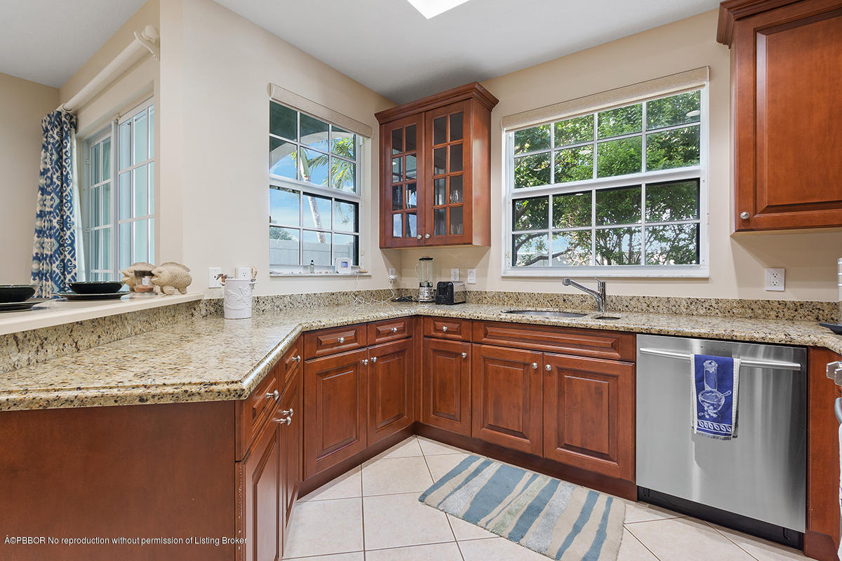 473 Ocean Ridge Way Juno Beach, FL 33408 - Photo 10 of 35 010-473OceanRidgeWay-JunoBeach-FL-full